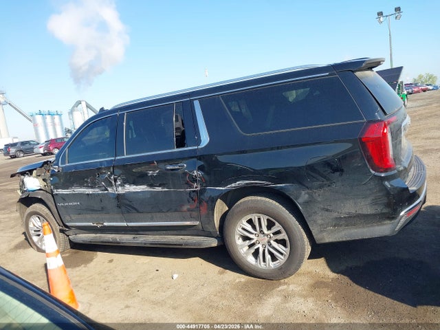 44917705 :رقم المزاد ، 1GKS2GKDXNR306559 vin ، 2022 Gmc Yukon Xl 4wd Slt مزاد بيع