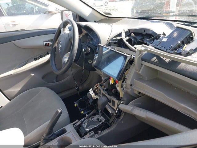Продажа на аукционе авто 2011 Toyota Corolla Le, vin: 2T1BU4EE9BC698643, номер лота: 44917724