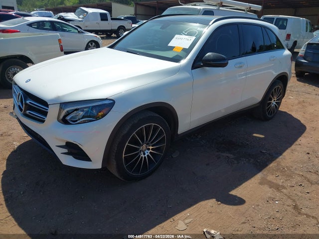2017 Mercedes-benz Glc 300 მანქანა იყიდება აუქციონზე, vin: WDC0G4JB1HF134392, აუქციონის ნომერი: 44917763