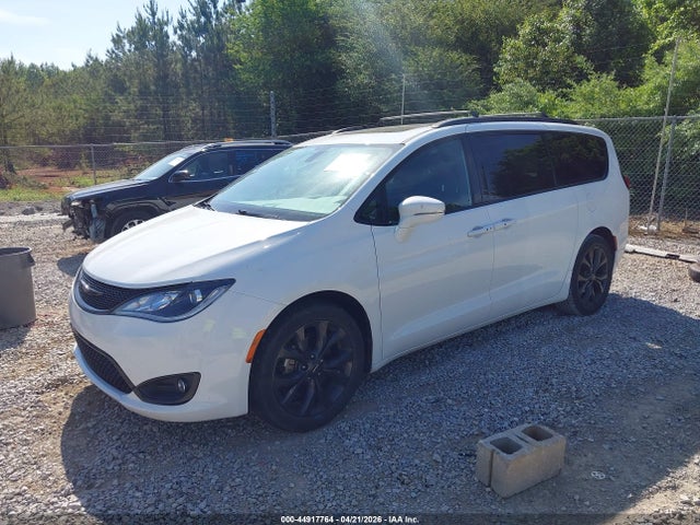 2C4RC1GG7JR358291 Chrysler Pacifica Limited