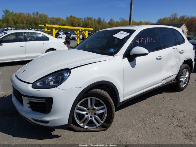 Продаж на аукціоні авто 2016 Porsche Cayenne, vin: WP1AA2A28GKA12813, номер лоту: 44917780