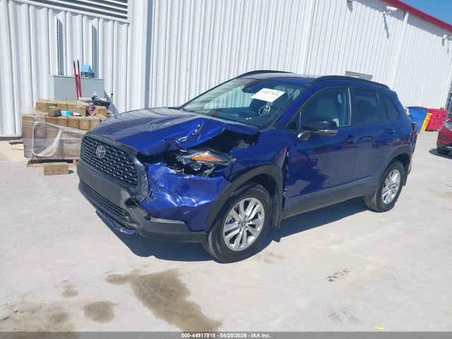 44917818 :رقم المزاد ، 7MUCAAAG3SV150671 vin ، 2025 Toyota Corolla Cross Le مزاد بيع