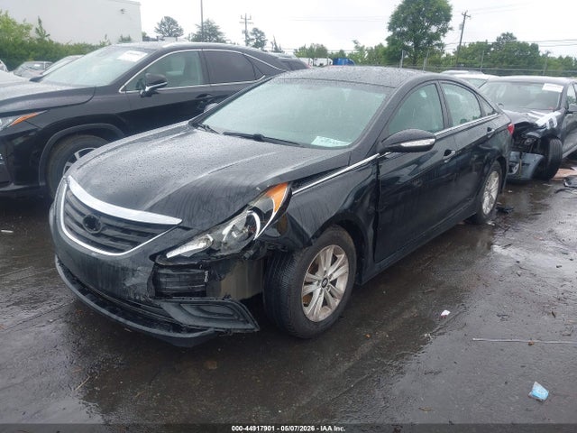 2014 Hyundai Sonata Gls მანქანა იყიდება აუქციონზე, vin: 5NPEB4AC0EH891806, აუქციონის ნომერი: 44917901