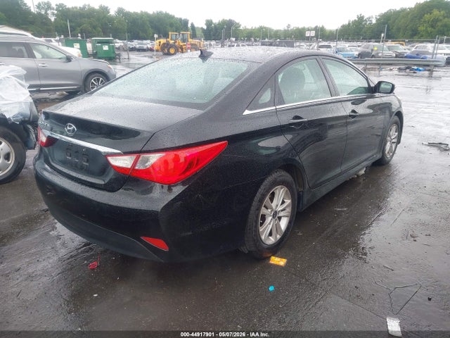 2014 Hyundai Sonata Gls მანქანა იყიდება აუქციონზე, vin: 5NPEB4AC0EH891806, აუქციონის ნომერი: 44917901