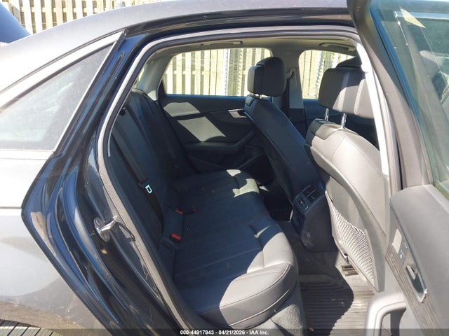 Продажа на аукционе авто 2019 Audi A4 45 Premium, vin: WAUDNAF44KN019026, номер лота: 44917943
