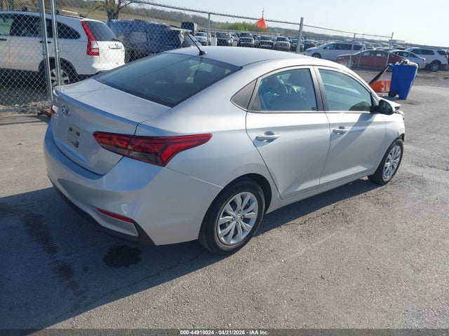 Продаж на аукціоні авто 2022 Hyundai Accent Se, vin: 3KPC24A6XNE162119, номер лоту: 44918024