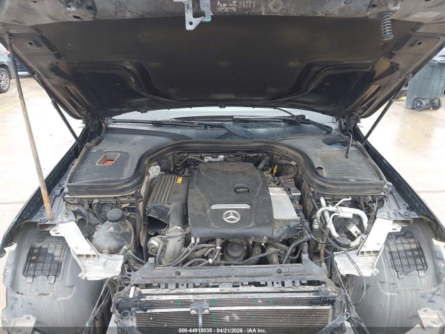 44918035 :رقم المزاد ، WDC0G4JB1KV174677 vin ، 2019 Mercedes-benz Glc 300 مزاد بيع