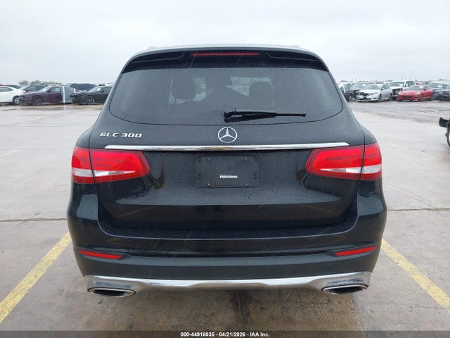 44918035 :رقم المزاد ، WDC0G4JB1KV174677 vin ، 2019 Mercedes-benz Glc 300 مزاد بيع