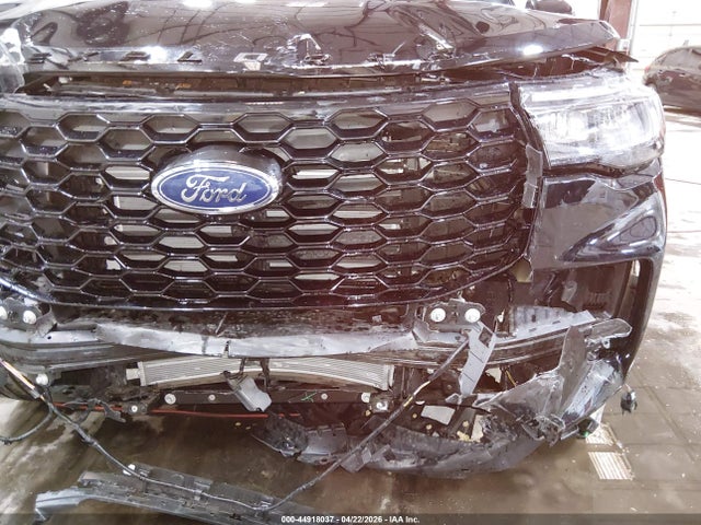 1FMUK8KH6TGA81431 Ford Explorer St-line