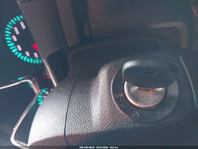 Aukcja sprzedaży 2015 Chevrolet Traverse 2lt, vin: 1GNKVHKD4FJ332655, numer aukcji: 44918039