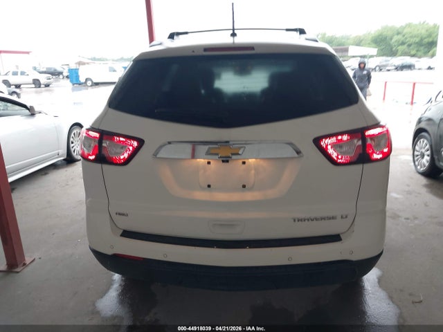 Aukcja sprzedaży 2015 Chevrolet Traverse 2lt, vin: 1GNKVHKD4FJ332655, numer aukcji: 44918039