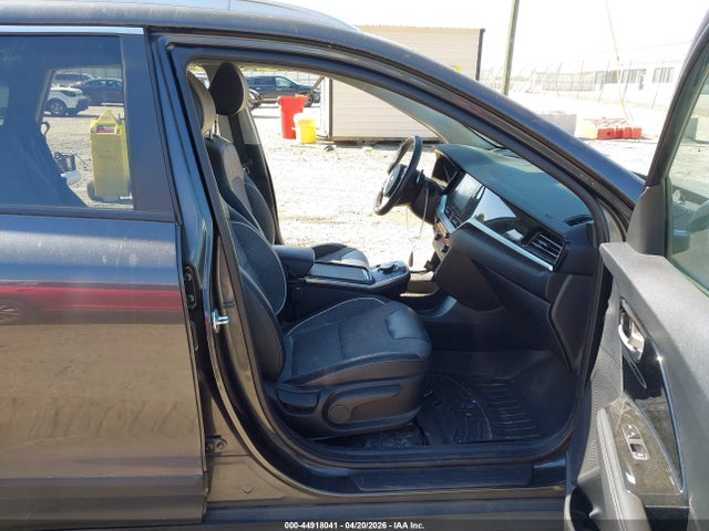 KNDCC3LG3M5098514 KIA Niro Ev Ex