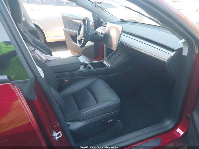 Продажа на аукционе авто 2024 Tesla Model Y Long Range Dual Motor All-wheel Drive, vin: 7SAYGDEE2RF158142, номер лота: 44918080