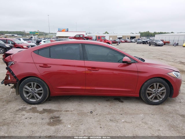 44918081 :رقم المزاد ، 5NPD84LF0JH400601 vin ، 2018 Hyundai Elantra Sel مزاد بيع