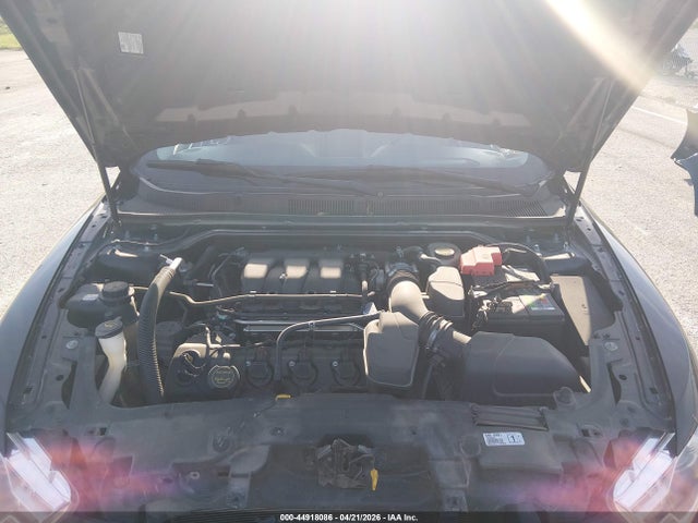 44918086 :رقم المزاد ، 1FAHP2F85FG153387 vin ، 2015 Ford Taurus Limited مزاد بيع