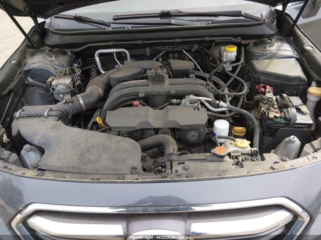 44918088 :رقم المزاد ، 4S4BSAFC3J3351460 vin ، 2018 Subaru Outback 2.5i Premium مزاد بيع
