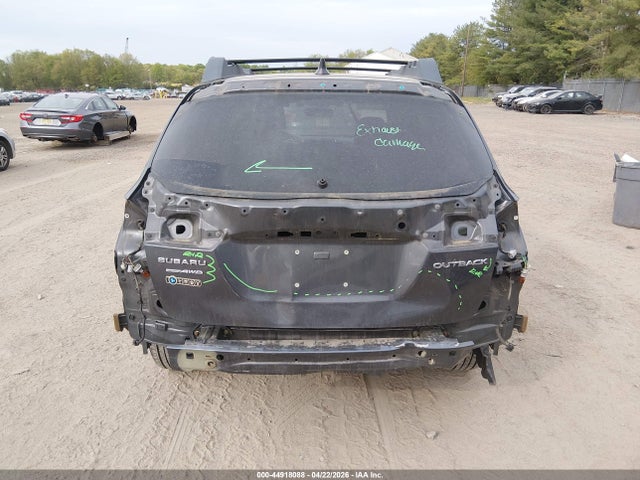 44918088 :رقم المزاد ، 4S4BSAFC3J3351460 vin ، 2018 Subaru Outback 2.5i Premium مزاد بيع