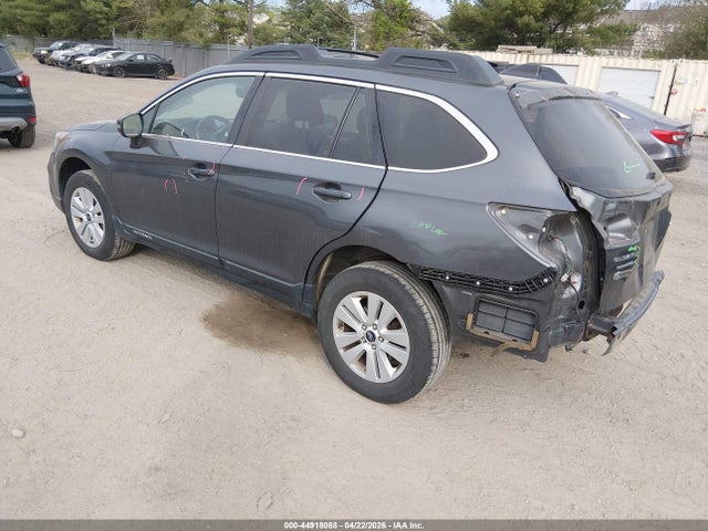 44918088 :رقم المزاد ، 4S4BSAFC3J3351460 vin ، 2018 Subaru Outback 2.5i Premium مزاد بيع