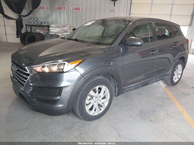 KM8J23A41MU288557 Hyundai TUCSON SE