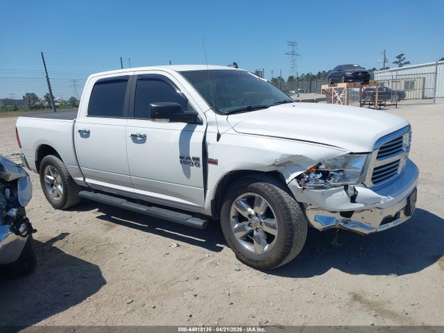 3C6RR7LT5HG777932 RAM 1500 Big Horn 4x4 5&#039;7 Box