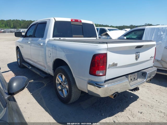 3C6RR7LT5HG777932 RAM 1500 Big Horn 4x4 5&#039;7 Box