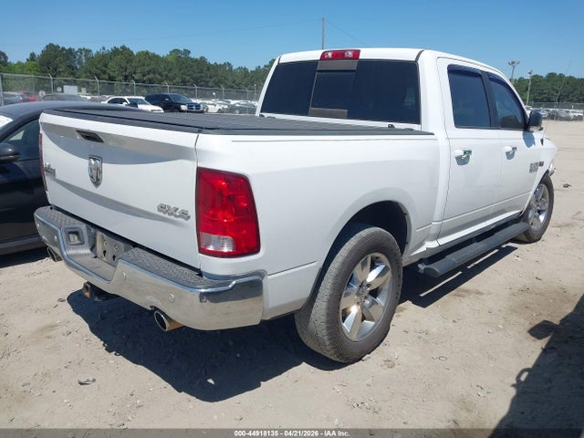 3C6RR7LT5HG777932 RAM 1500 Big Horn 4x4 5&#039;7 Box