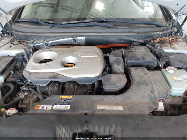 Hyundai Sonata Hybrid Se 2016 KMHE24L18GA040662 Image 10