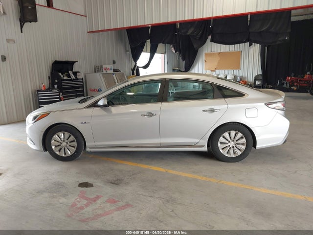 KMHE24L18GA040662 Hyundai Sonata Hybrid Se