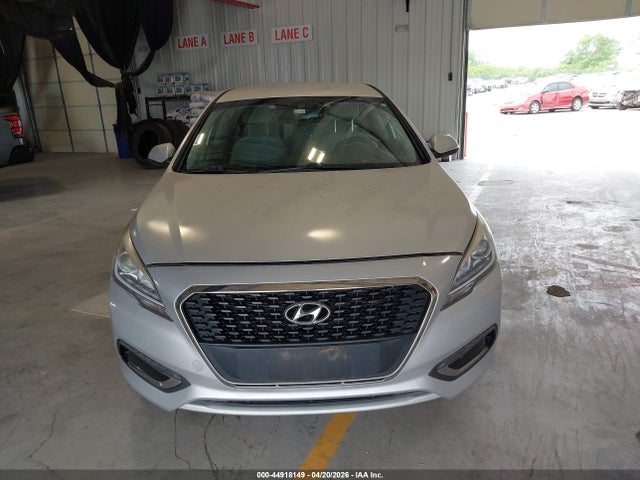 Hyundai Sonata Hybrid Se 2016 KMHE24L18GA040662 Image 6