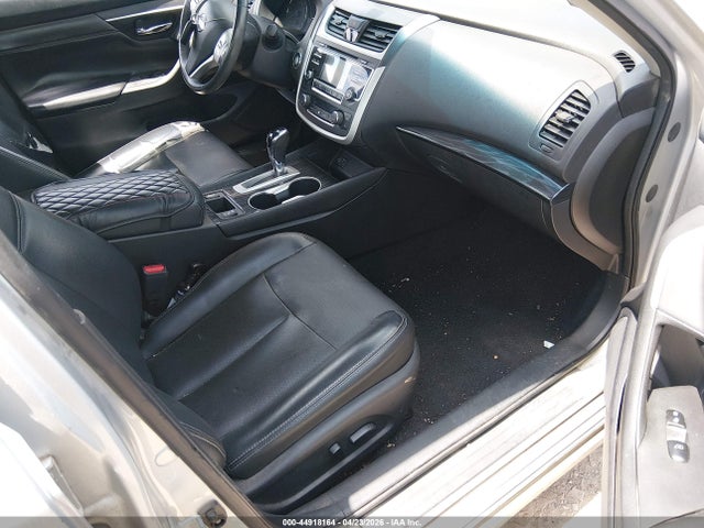 Продажа на аукционе авто 2017 Nissan Altima 2.5 Sl, vin: 1N4AL3AP3HC175030, номер лота: 44918164