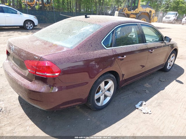 44918198 :رقم المزاد ، 1VWAT7A39EC022272 vin ، 2014 Volkswagen Passat 1.8t Wolfsburg Edition مزاد بيع