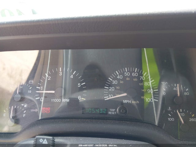Продажа на аукционе авто 2000 Jeep Cherokee Sport, vin: 1J4FT48S4YL275552, номер лота: 44918207