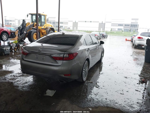 44918273 :رقم المزاد ، 58ABK1GG0GU005461 vin ، 2016 Lexus Es 350 مزاد بيع