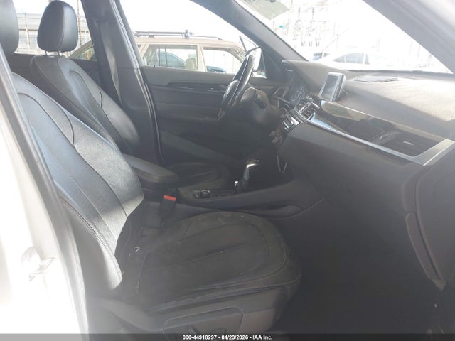 WBXHU7C33J5H39315 BMW X1 Sdrive28i