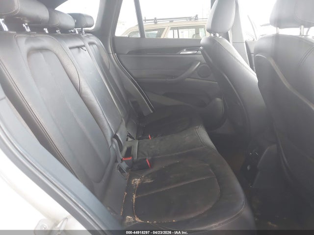 WBXHU7C33J5H39315 BMW X1 Sdrive28i