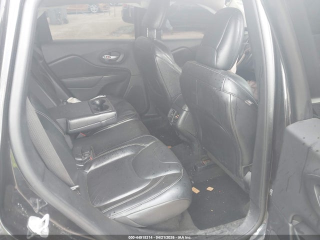 Продажа на аукционе авто 2015 Jeep Cherokee Limited, vin: 1C4PJLDB7FW585657, номер лота: 44918314