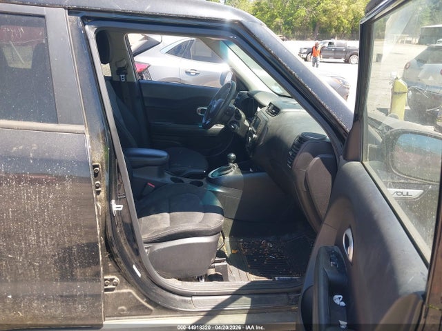 44918320 :رقم المزاد ، KNDJP3A50H7410490 vin ، 2017 Kia Soul + مزاد بيع
