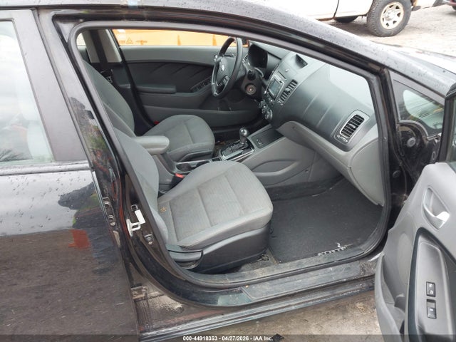 Aukcja sprzedaży 2017 Kia Forte Lx, vin: 3KPFL4A71HE031782, numer aukcji: 44918353