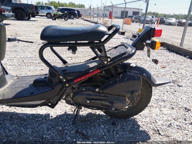 JH2AF5815GK401580 Honda NPS50