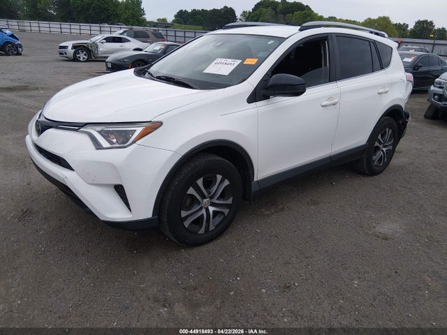 44918493 :رقم المزاد ، JTMBFREV3JJ261022 vin ، 2018 Toyota Rav4 Le مزاد بيع