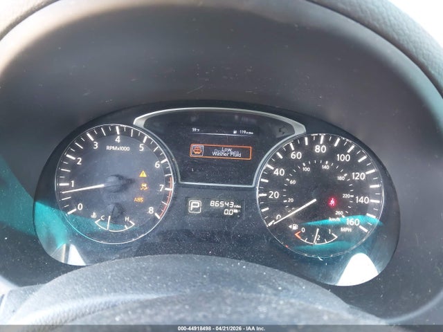 2015 Nissan Altima 2.5 S მანქანა იყიდება აუქციონზე, vin: 1N4AL3AP7FN360568, აუქციონის ნომერი: 44918498