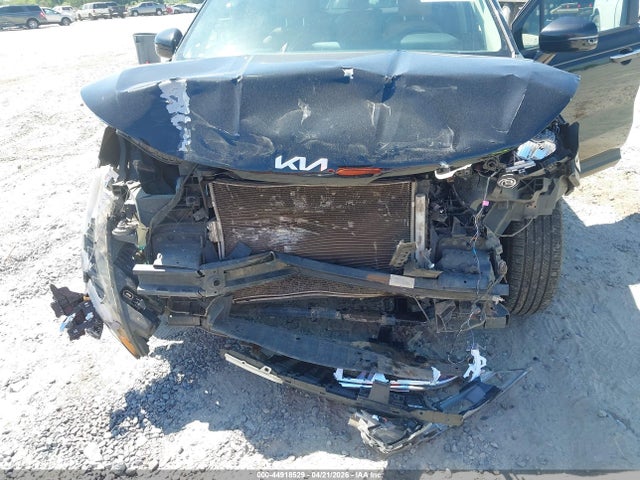 Продажа на аукционе авто 2022 Kia Carnival Mpv Lx Seat Package, vin: KNDNB4H33N6123267, номер лота: 44918529