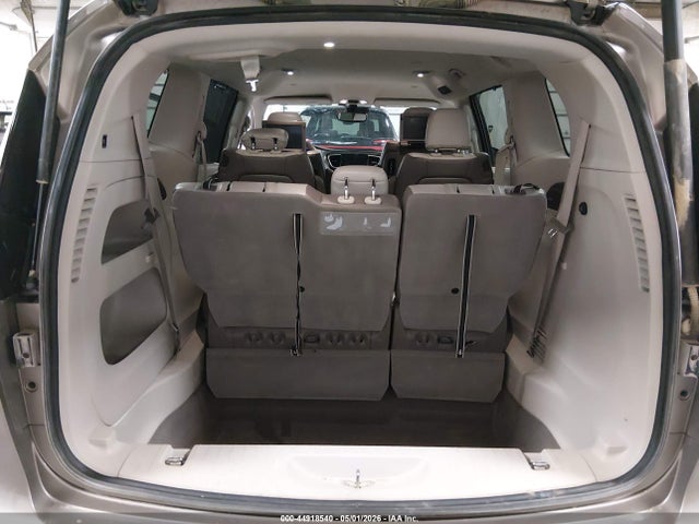 Продажа на аукционе авто 2017 Chrysler Pacifica Touring-l Plus, vin: 2C4RC1EG6HR591768, номер лота: 44918540