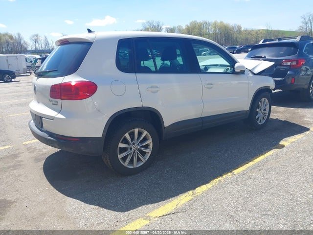 2014 Volkswagen Tiguan Se მანქანა იყიდება აუქციონზე, vin: WVGBV3AX8EW512113, აუქციონის ნომერი: 44918557