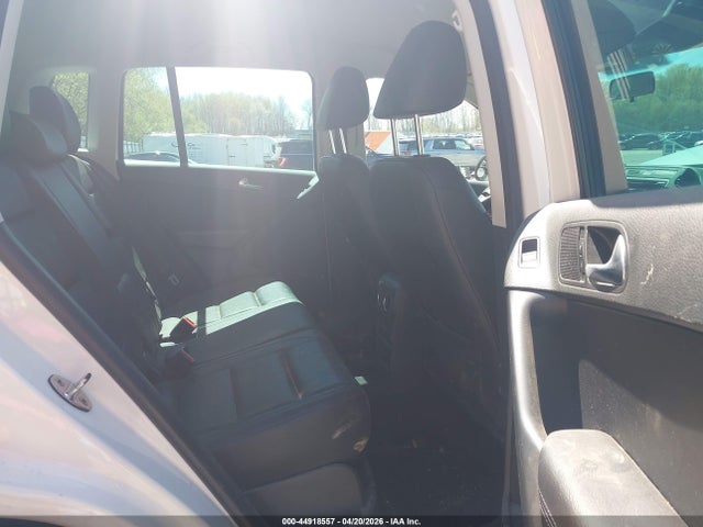 2014 Volkswagen Tiguan Se მანქანა იყიდება აუქციონზე, vin: WVGBV3AX8EW512113, აუქციონის ნომერი: 44918557