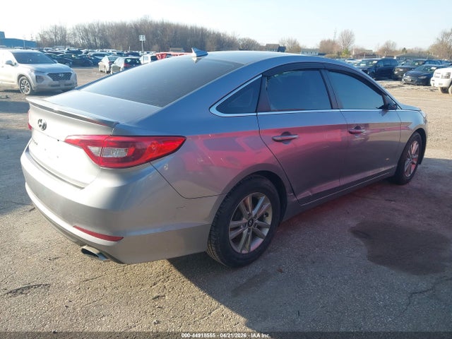 Aukcja sprzedaży 2016 Hyundai Sonata Se, vin: 5NPE24AF7GH382258, numer aukcji: 44918555