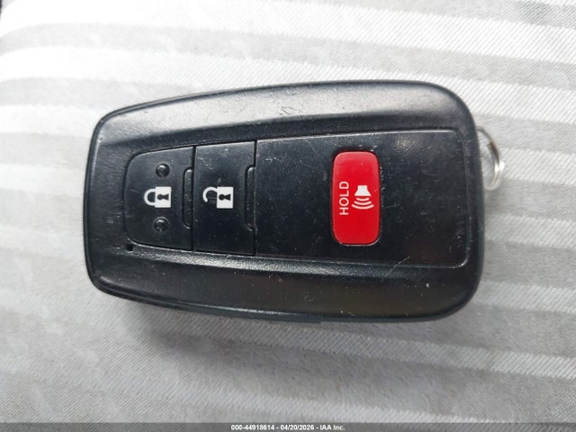 Продажа на аукционе авто 2016 Toyota Prius Two, vin: JTDKBRFU1G3521643, номер лота: 44918614