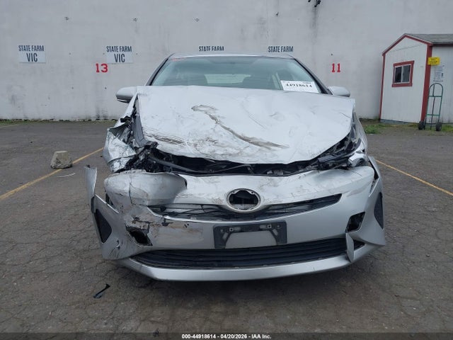 Продажа на аукционе авто 2016 Toyota Prius Two, vin: JTDKBRFU1G3521643, номер лота: 44918614