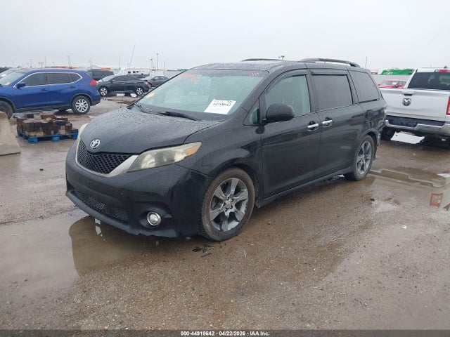 Aukcja sprzedaży 2014 Toyota Sienna Se 8 Passenger, vin: 5TDXK3DC5ES433946, numer aukcji: 44918642