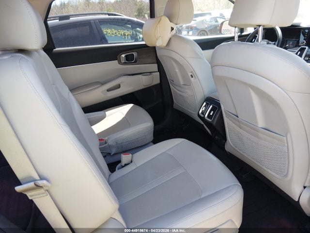 44918674 :رقم المزاد ، 5XYRHDLF7NG136201 vin ، 2022 Kia Sorento X-line Ex مزاد بيع